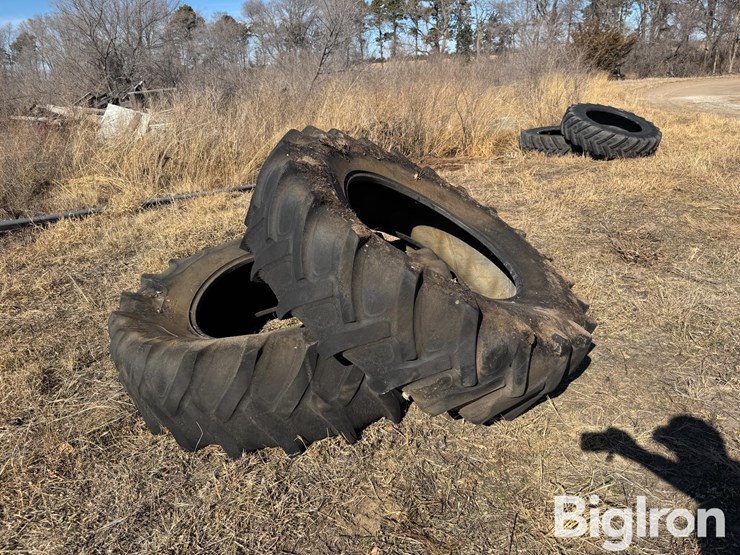 20.8-38-tires-image-4