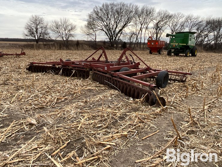 international-490-image-5