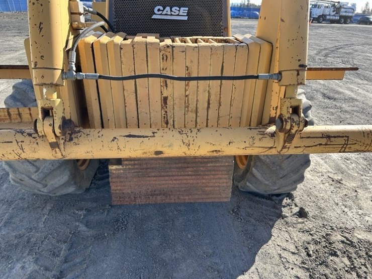 case-860-turbo-image-38