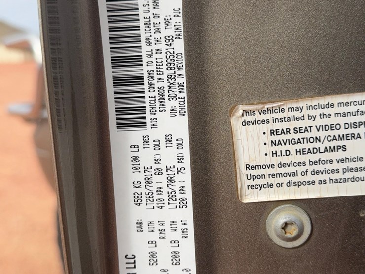 2009-dodge-3500-image-18