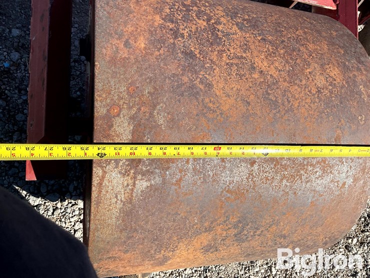 lindsay-track-closer-image-19