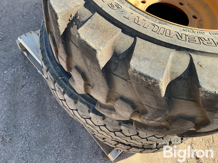 john-deere-12-image-13