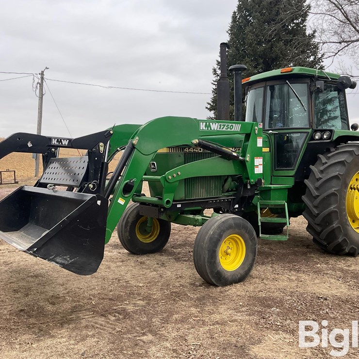 1979 JOHN DEERE 4440