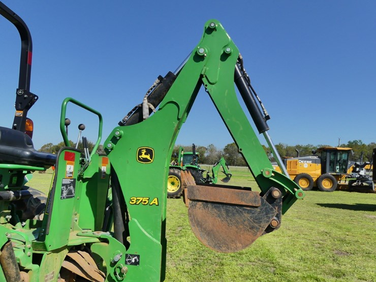 2018-john-deere-3033r-image-5