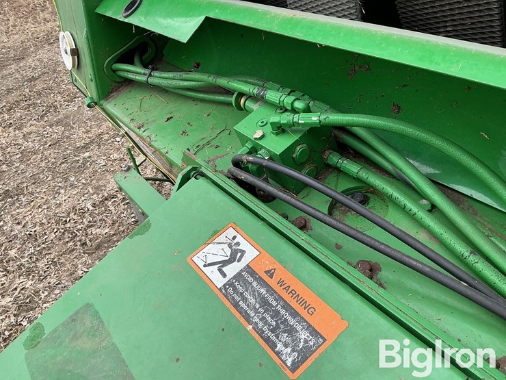 2010-john-deere-567-image-15