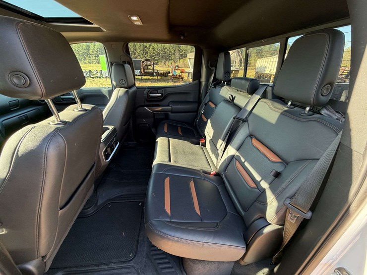 2021-gmc-sierra-1500-image-19