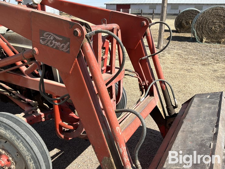 1958-ford-841-image-17