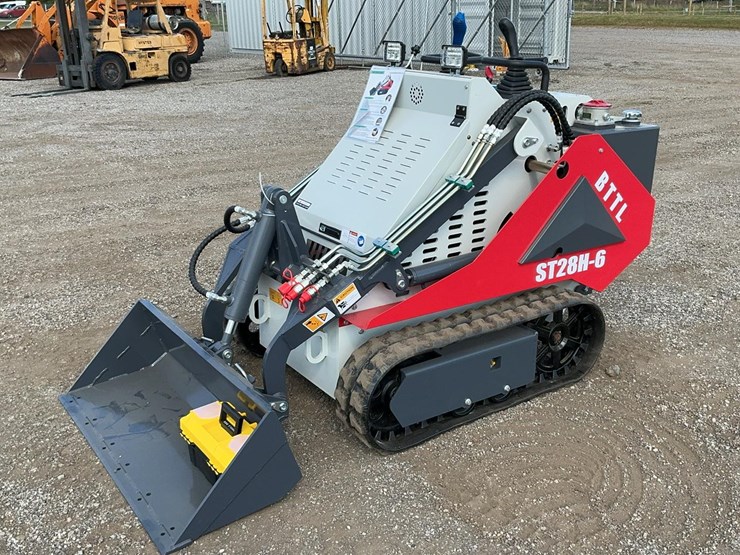 #1017-•-unused-2025-bttl-st28h-6-mini-skid-loader-image-1