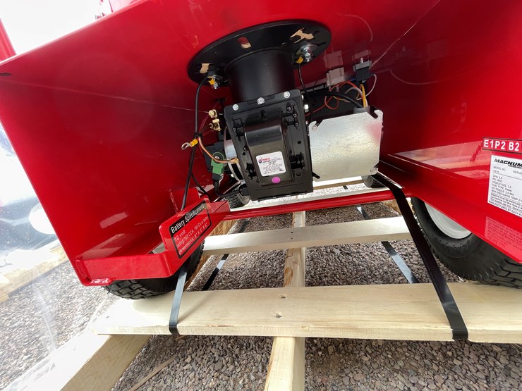 #4301-•-unused-hot-water-pressure-washer-image-18