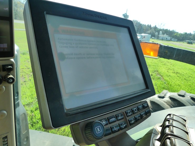 john-deere-8345r-image-19