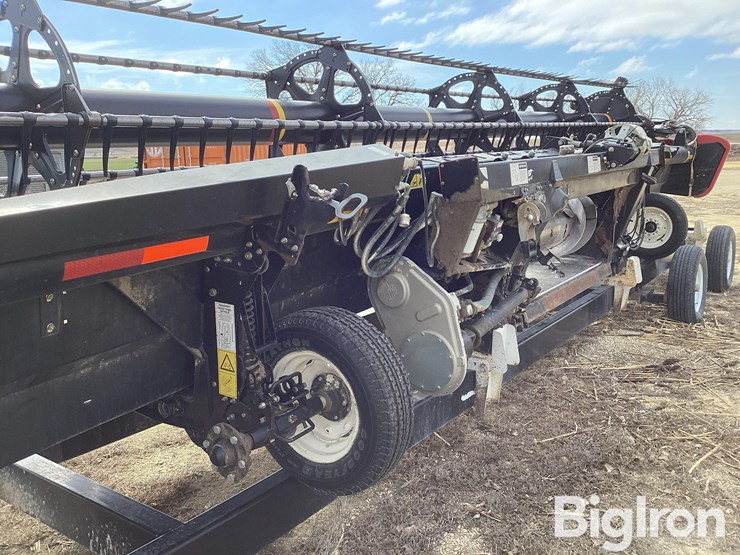 2013-case-ih-2142-image-11