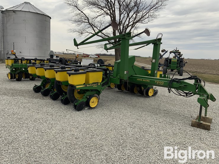 1995-john-deere-7200-image-3