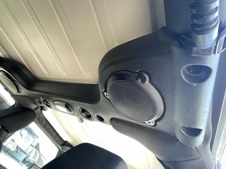 2014-jeep-wrangler-image-86