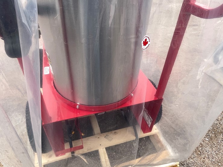 #4303-•-unused-hot-water-pressure-washer-image-17