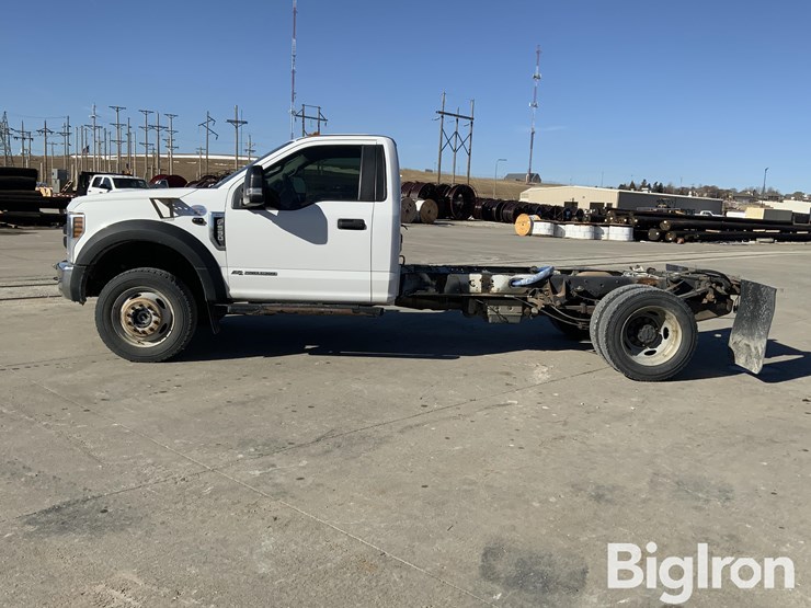 2018-ford-f550-xl-image-8