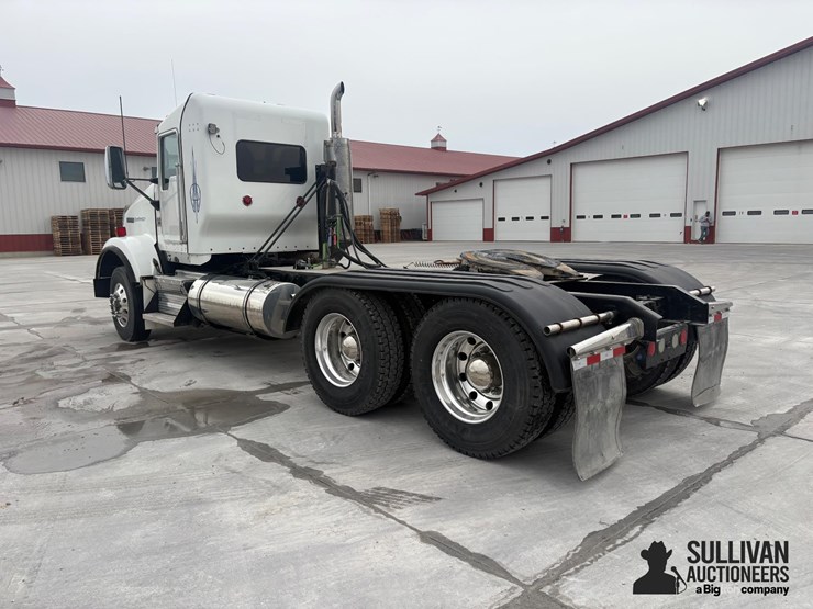 2009-kenworth-t800-image-7