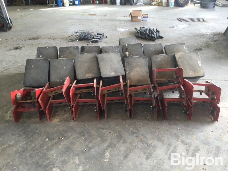 case-ih-1230-image-4