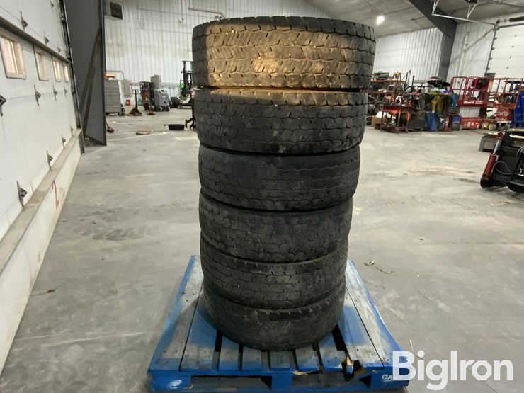 massey-ferguson-730-image-4