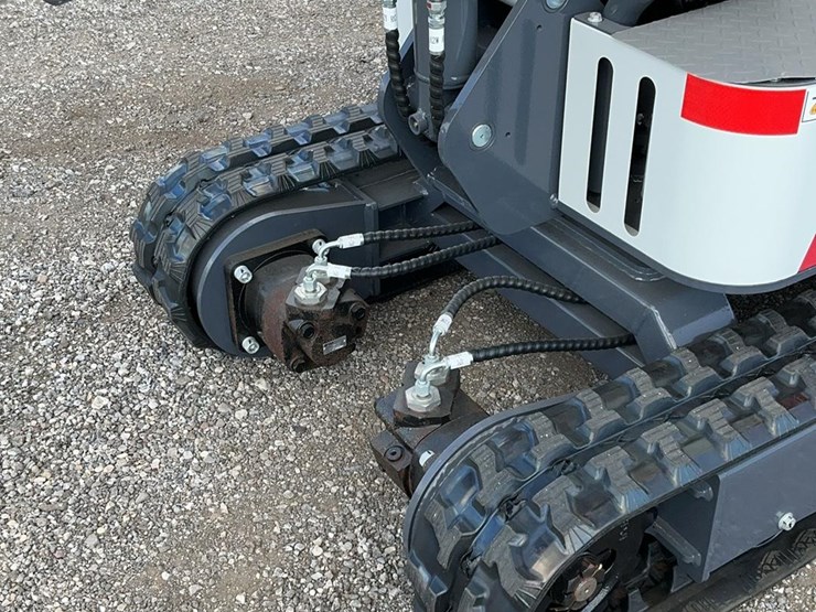 #1214-•-unused-2025-bttl12-excavator-image-14