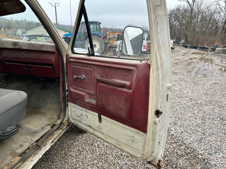 ford-dump-truck-image-11