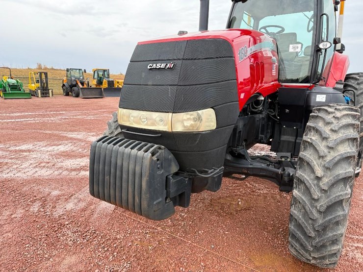 case-ih-magnum-180-image-31