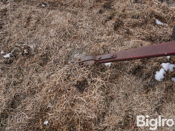 new-holland-260-image-9