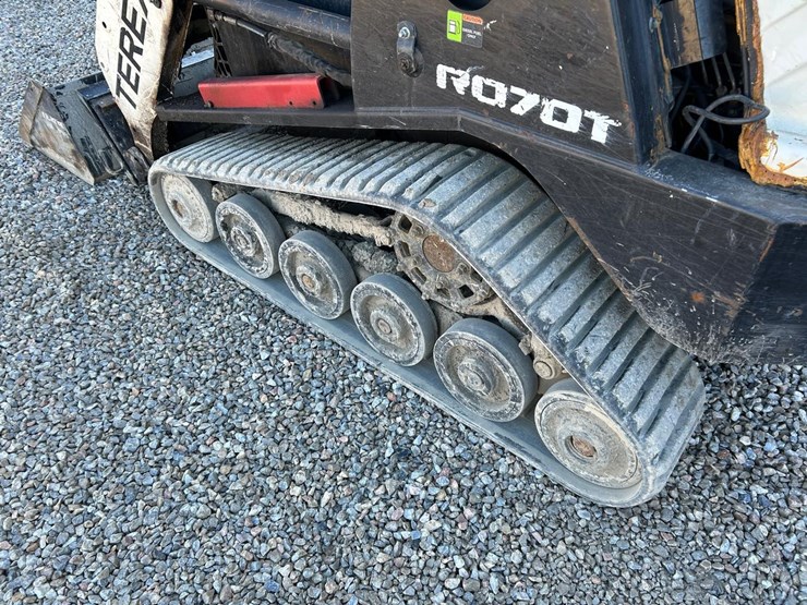 terex-ro70t-skid-steer-loader-image-16