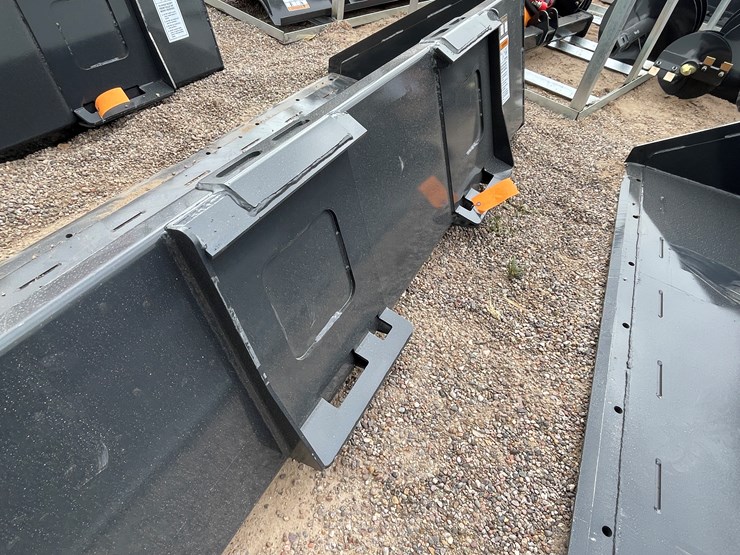 #4327-•-unused-2026-wolverine-skid-steer-track-duty-bucket-attachments-image-6