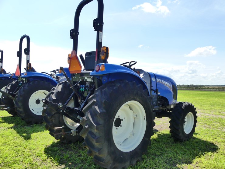 2022-new-holland-boomer-45-image-3