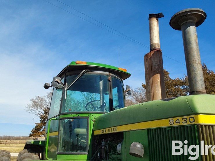 1978-john-deere-8430-image-14