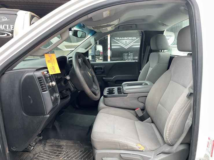 2015-chevrolet-silverado-2500-image-49