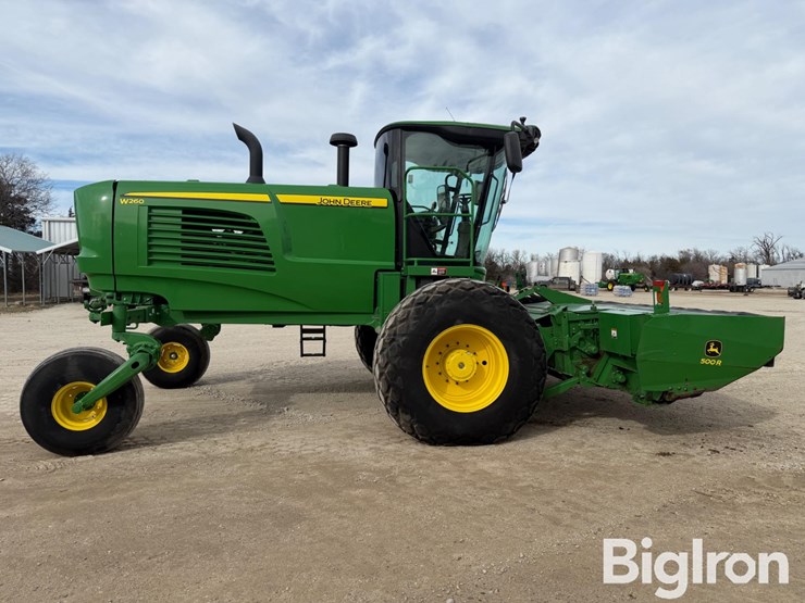 2021-john-deere-w260-image-4