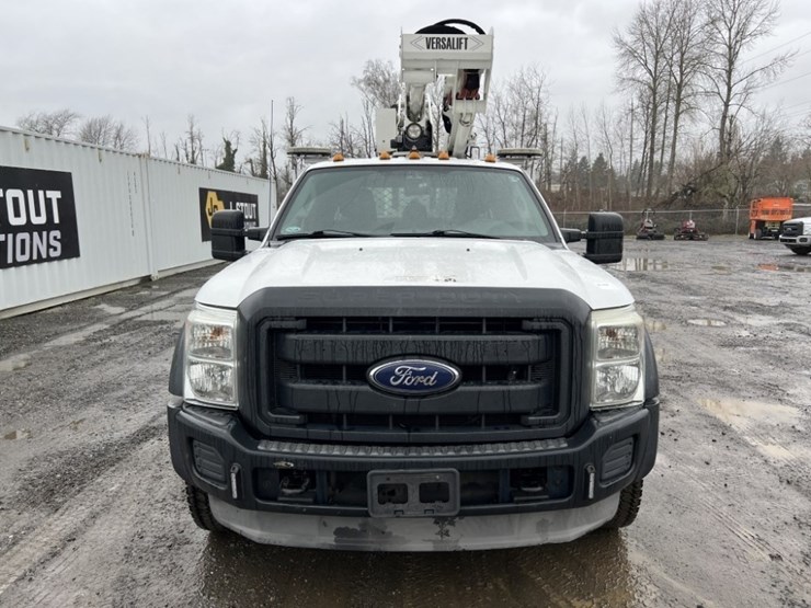 2012-ford-f550-image-8