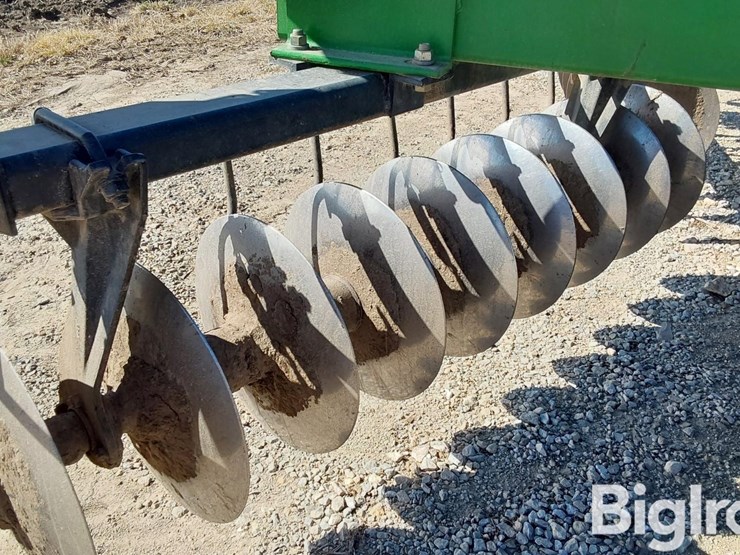 john-deere-630-image-14