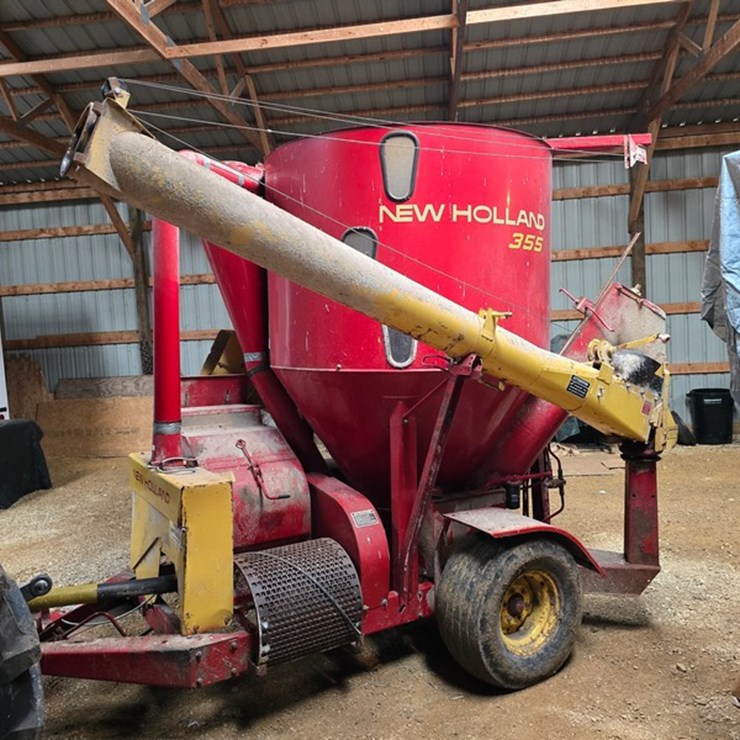 NEW HOLLAND 355