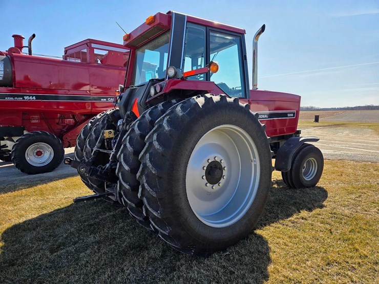 ih-5288-tractor-image-46