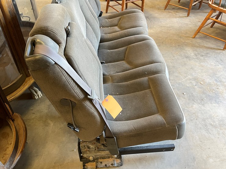 chevrolet-tahoe-image-4