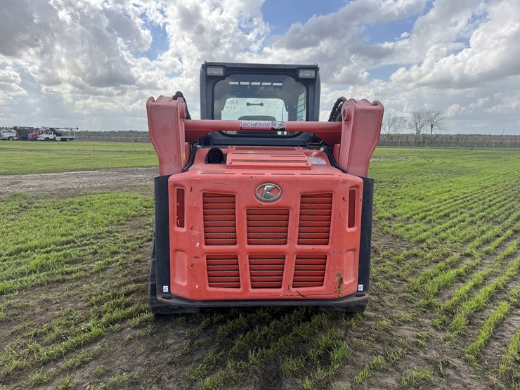 kubota-svl75-2-image-9