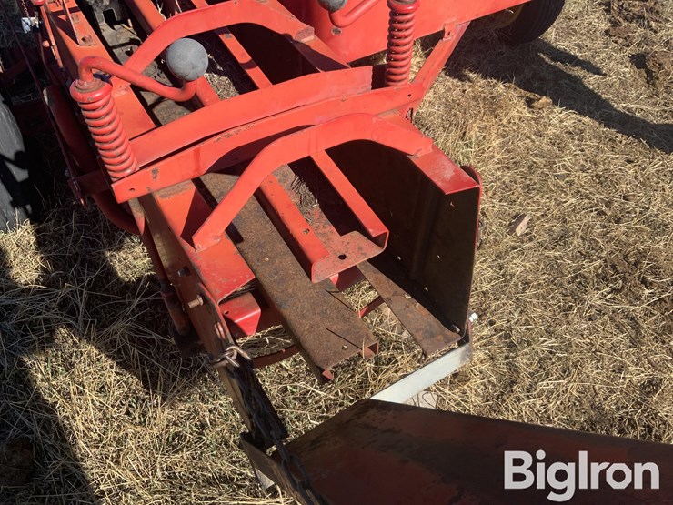 new-holland-273-image-20