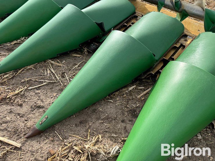 2008-john-deere-608c-image-17