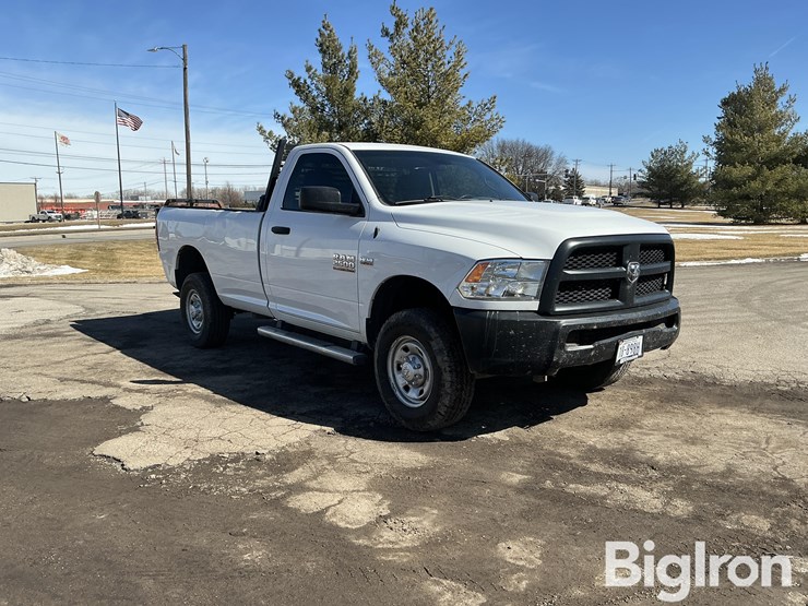 2014-dodge-ram-2500-image-3