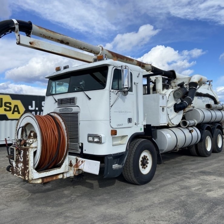 1993 VACTOR 2100