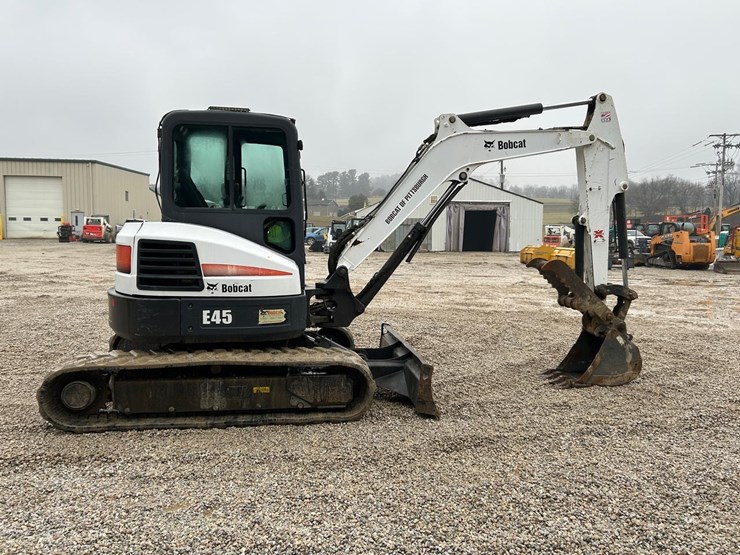bobcat-e45-image-5
