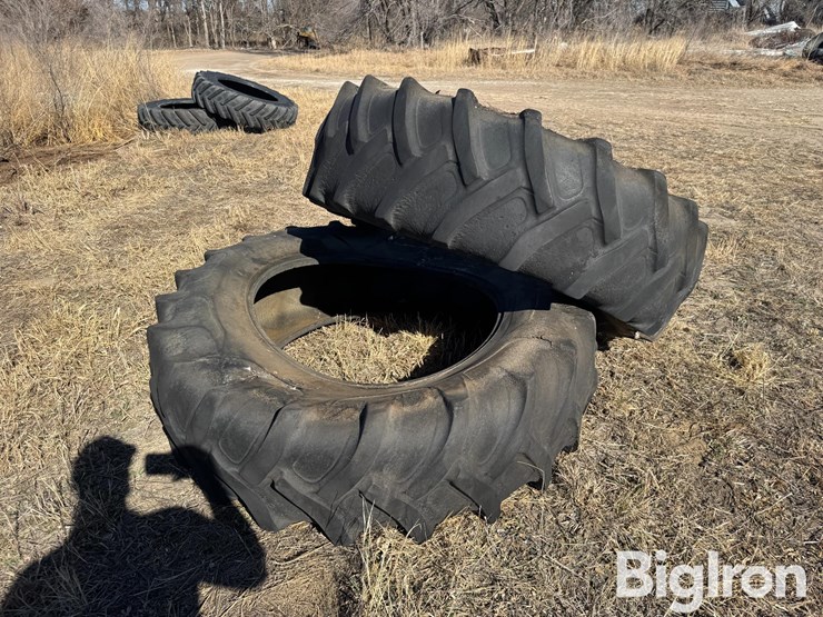 20.8-38-tires-image-5