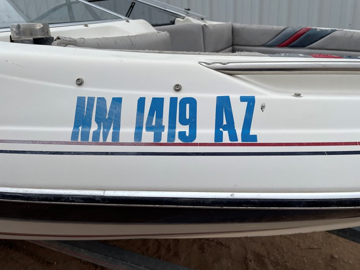 #4331-•-bayliner-boat-and-trailer-(titles-in-delay)-image-61