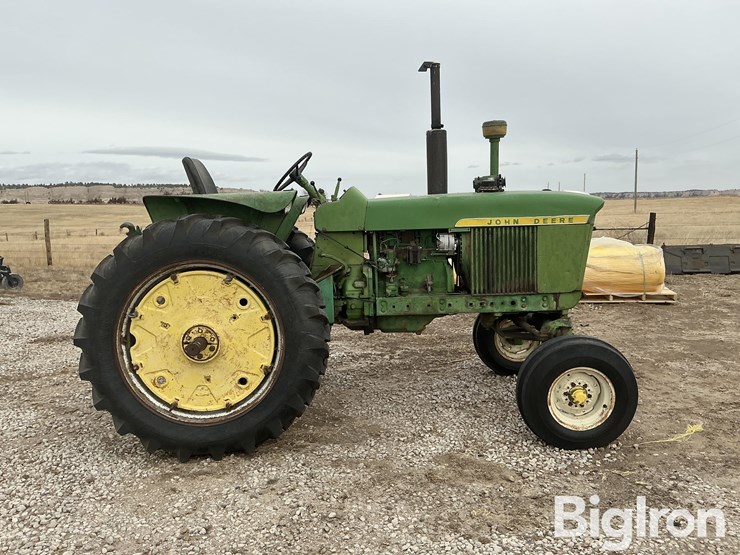 1961-john-deere-3010-image-4