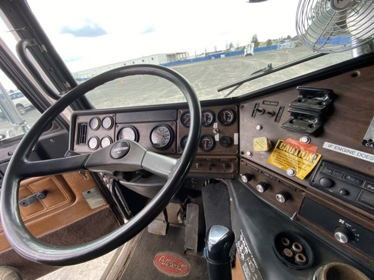 1993-vactor-2100-image-15