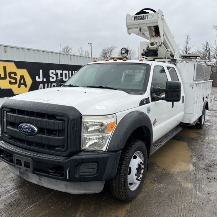2012 FORD F550