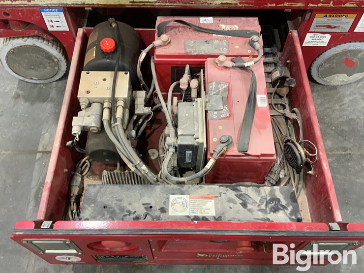 2015-massey-ferguson-730-image-19