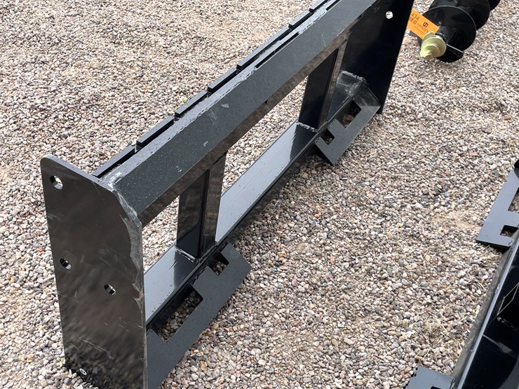 #4370-•-unused-2026-wolverine-pallet-fork-frame-attachment-image-10